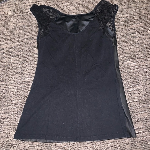 Leather and Lace blouse - Picture 2 of 2